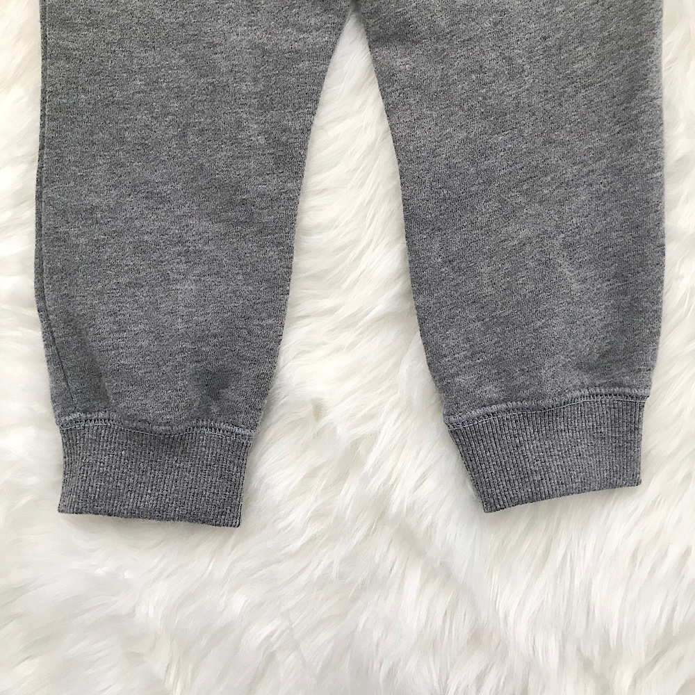 Boy’s 2 Piece Christmas Set Hoodie & Pants 3T - Picture 9 of 11